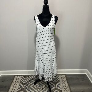 Cherishh Size XL NWT White w/ blue polkadots Spell polka dots